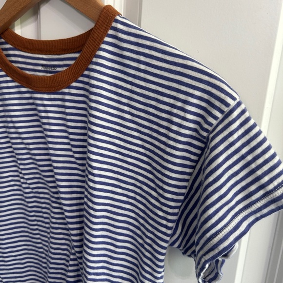 EUC Blue and White Striped Short Sleeve Tee with contrast neck. Size M. Classic - Picture 3 of 11